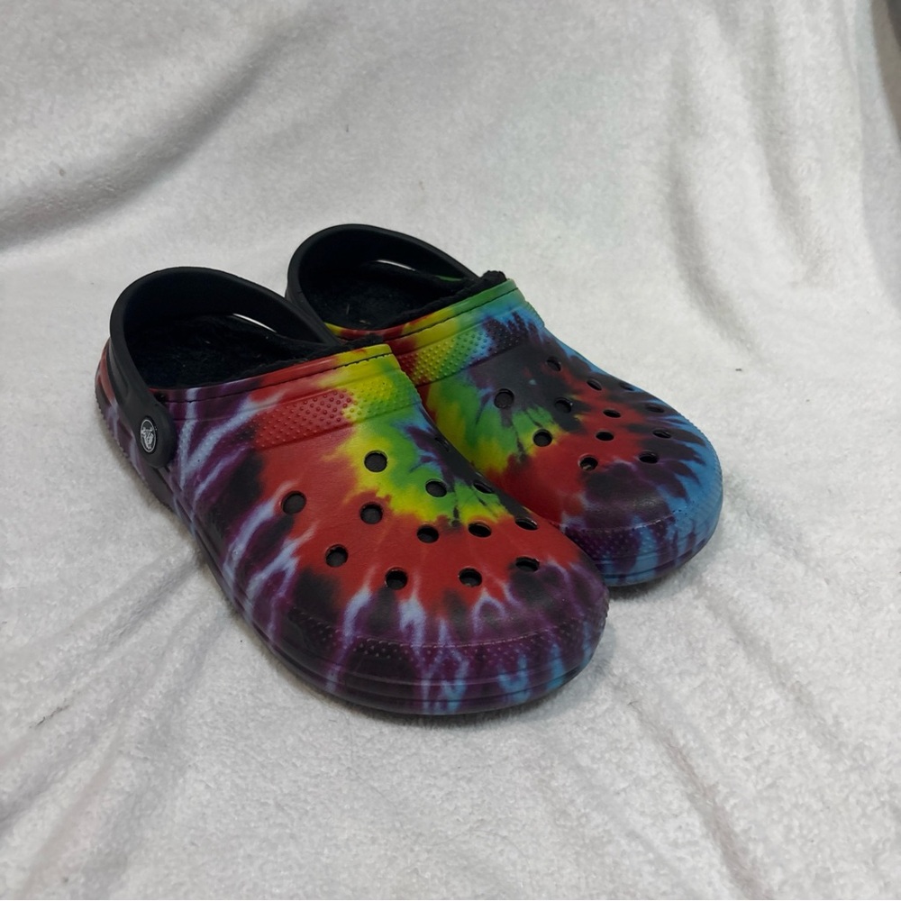 CROCS Slip Resistant Tie Dye Rainbow Work Clogs Mens 9/ Women 11 Dual Comfort